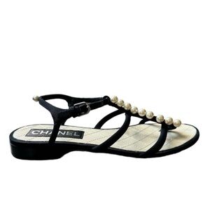 Chanel Black Leather Flat sandals Size 36.5